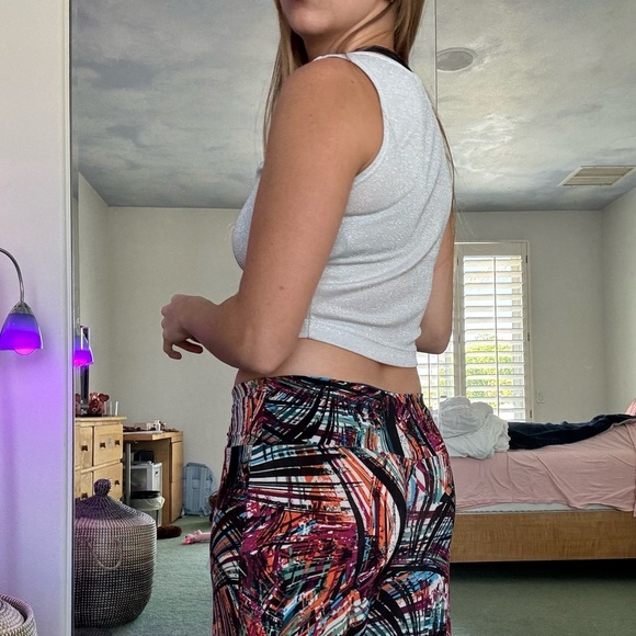 Retro Vintage Crop Top - white with slight silver sparkle - Picture 3 of 8